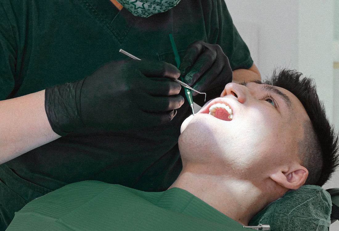 Dental crowns and bridges in Mableton